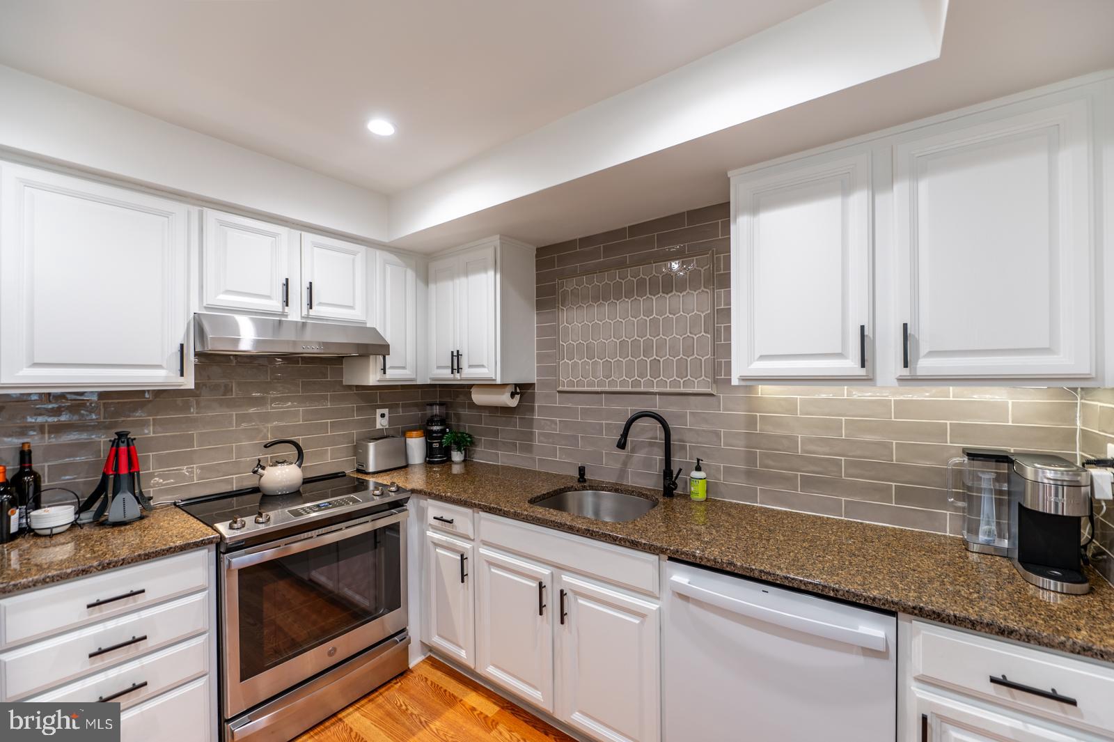 CHESTERBROOK - Residential