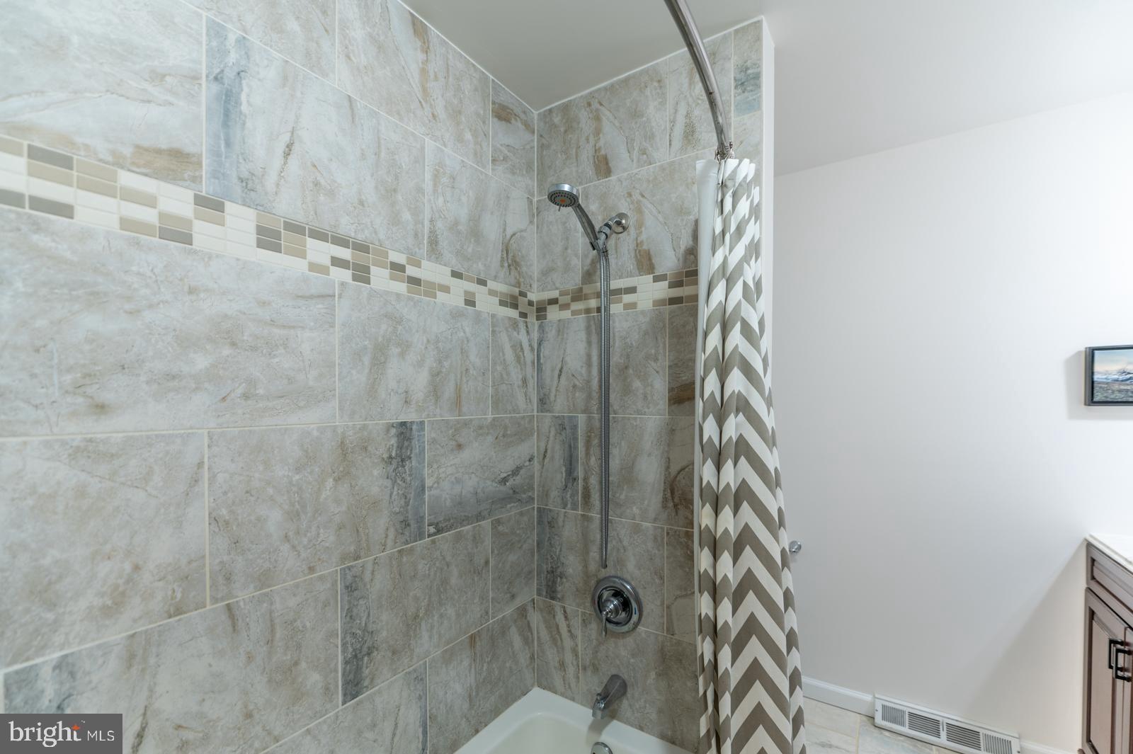 CHESTERBROOK - Residential