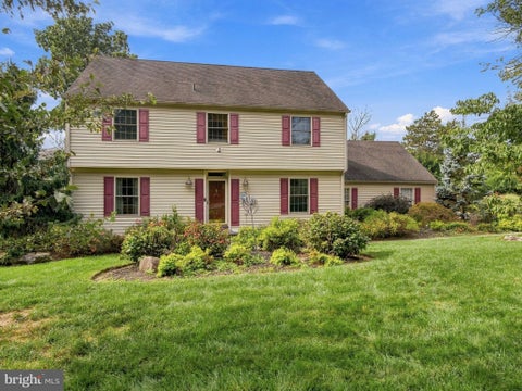 Homes For Sale - 4454 Farm Drive<br/> ALLENTOWN, PA 18104