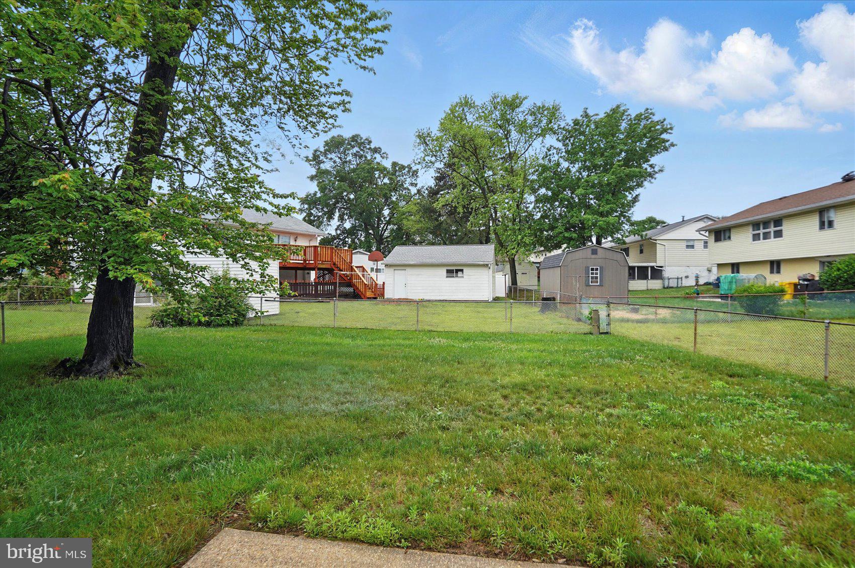 VALLEYWOOD - Residential