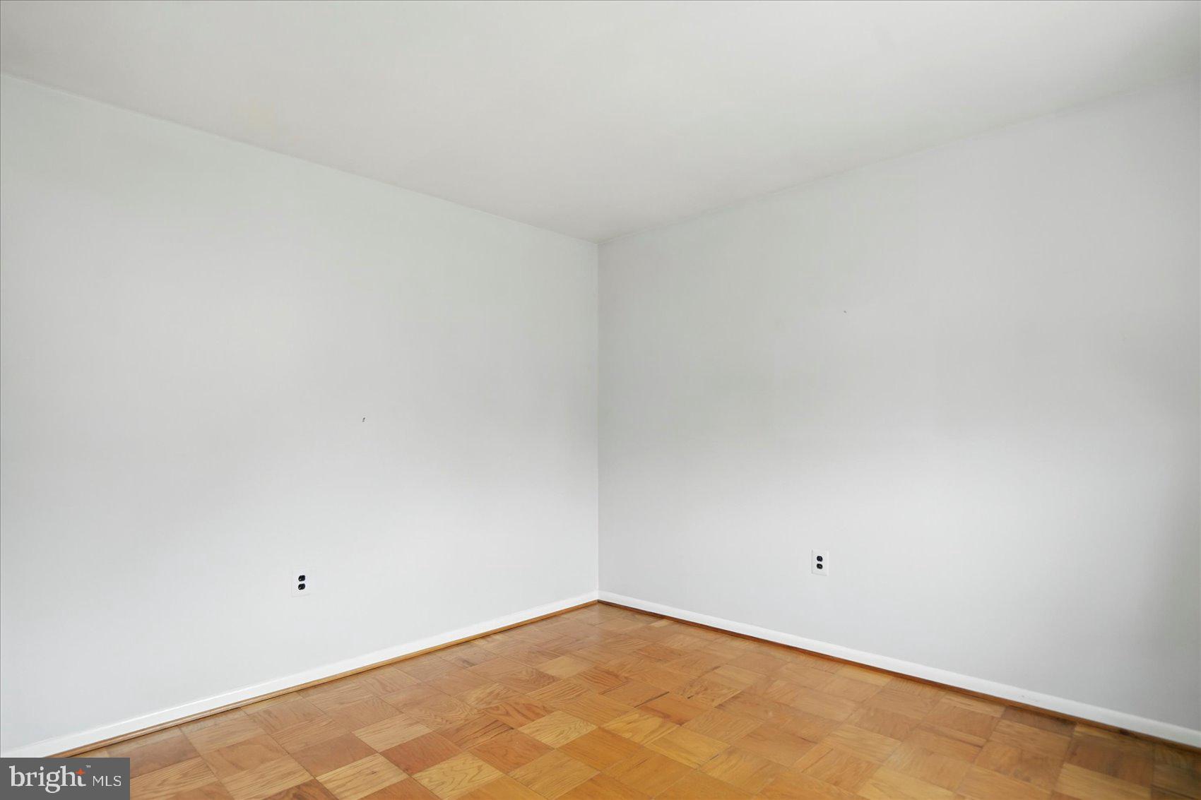 VALLEYWOOD - Residential