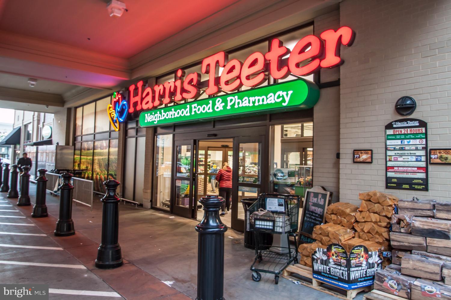 WESTBRIAR PLAZA - Residential Lease