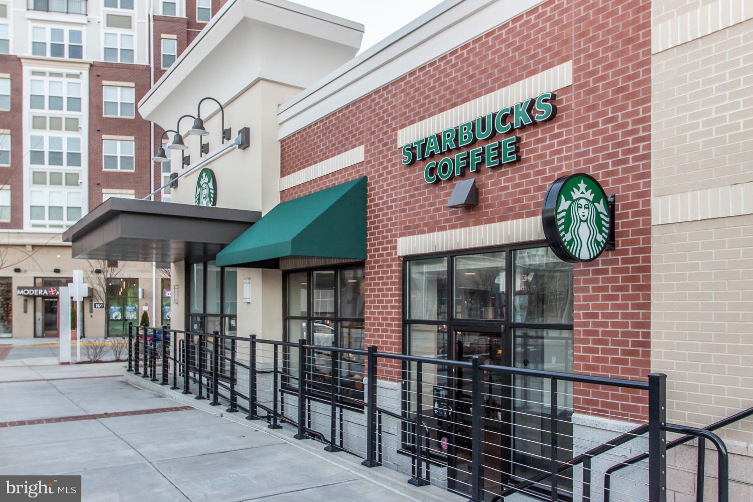 WESTBRIAR PLAZA - Residential Lease