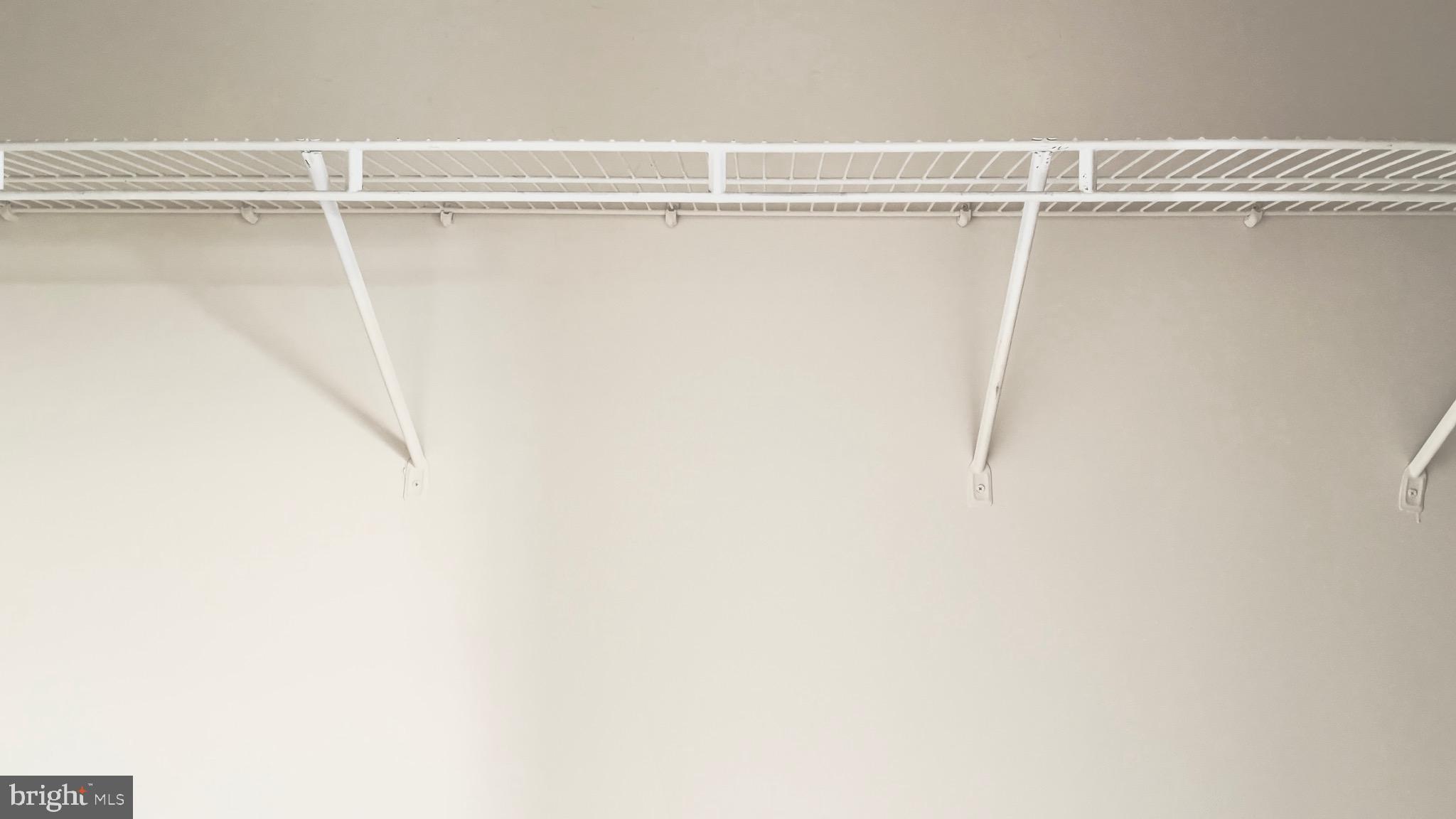 ASHBURN VILLAGE - Residential Lease