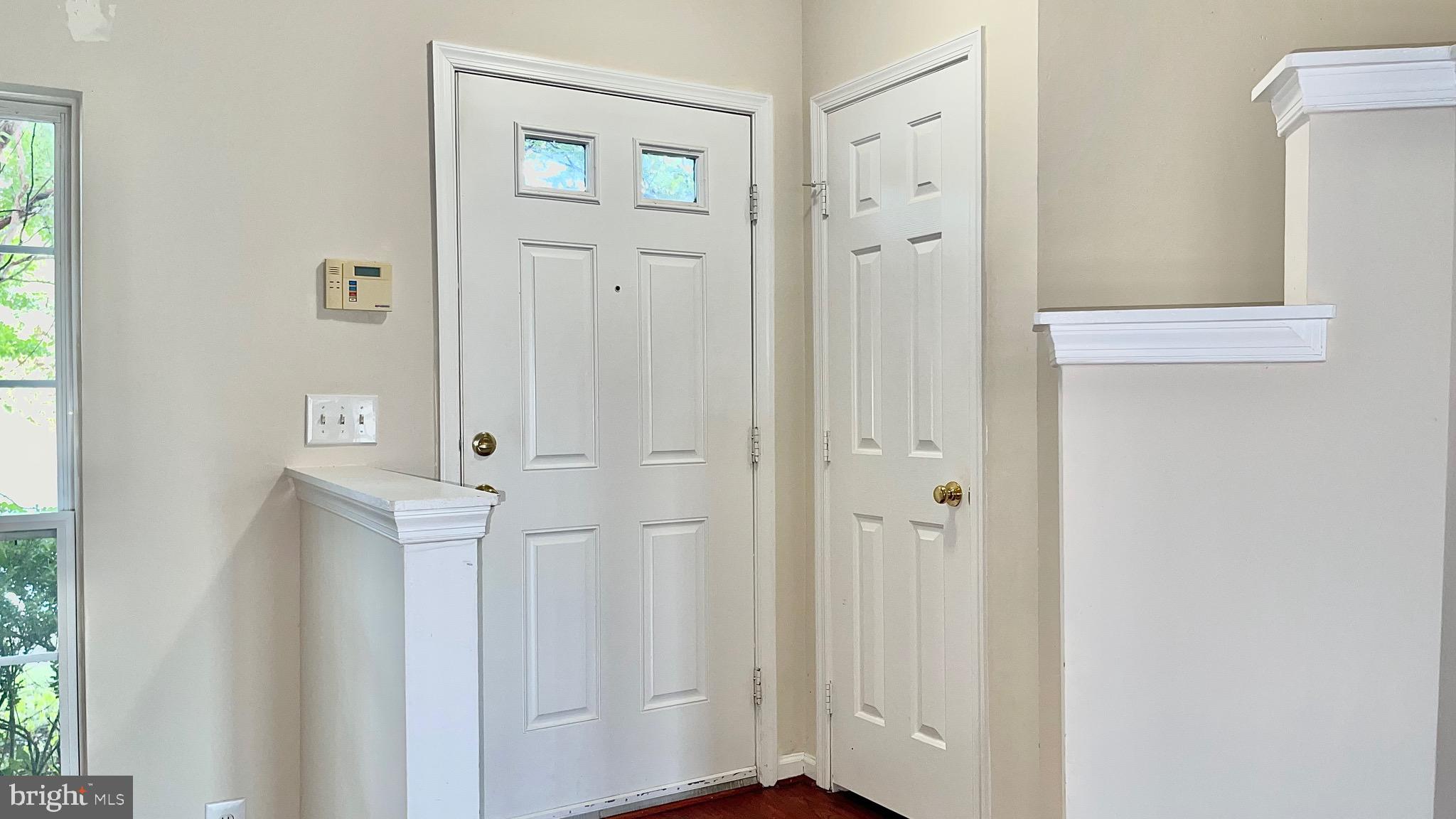 ASHBURN VILLAGE - Residential Lease