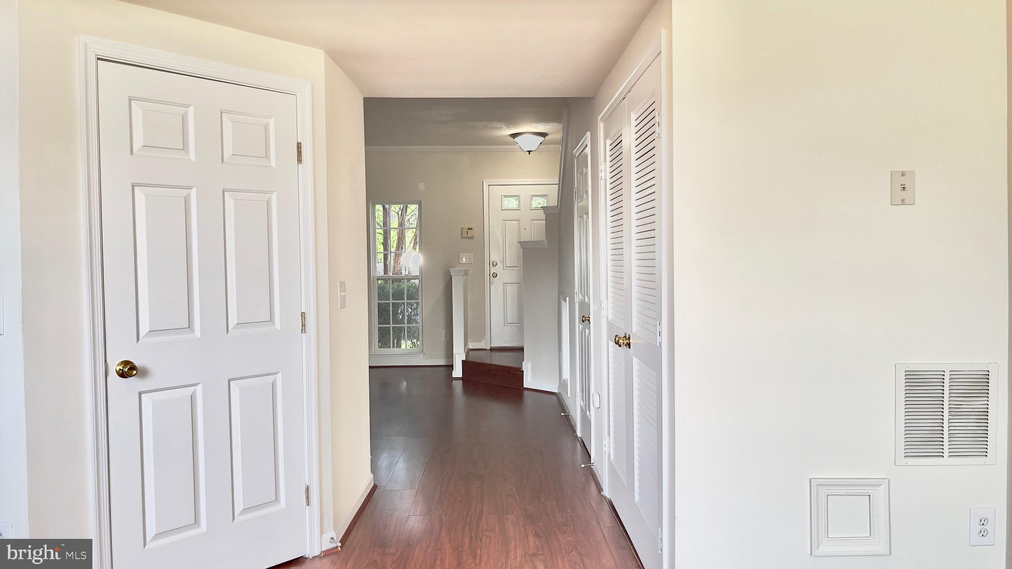 ASHBURN VILLAGE - Residential Lease