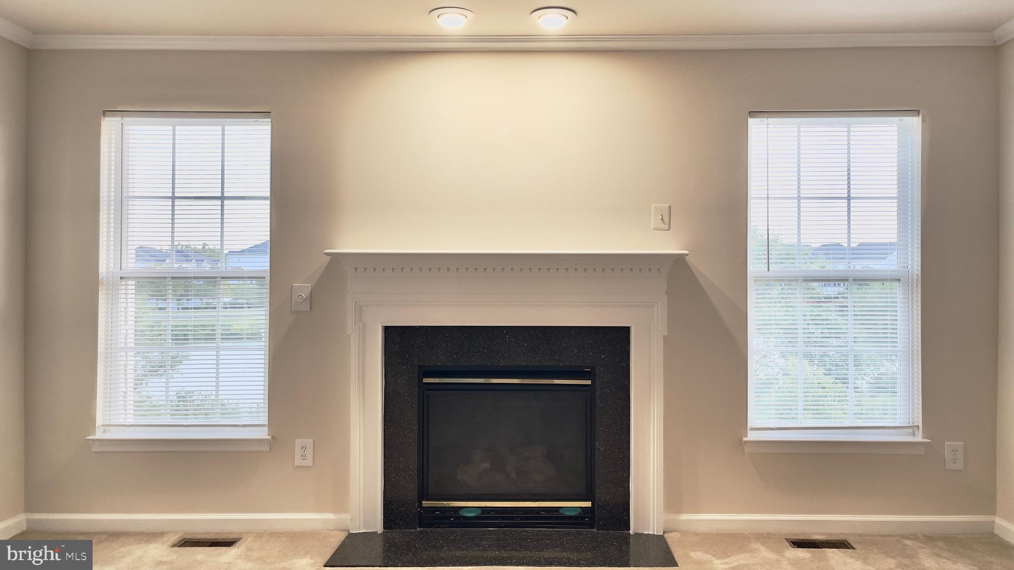 ASHBURN VILLAGE - Residential Lease