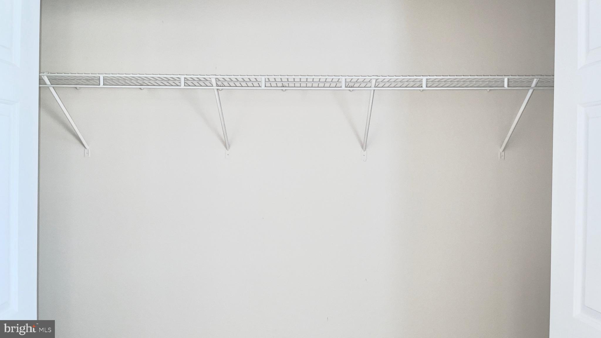 ASHBURN VILLAGE - Residential Lease