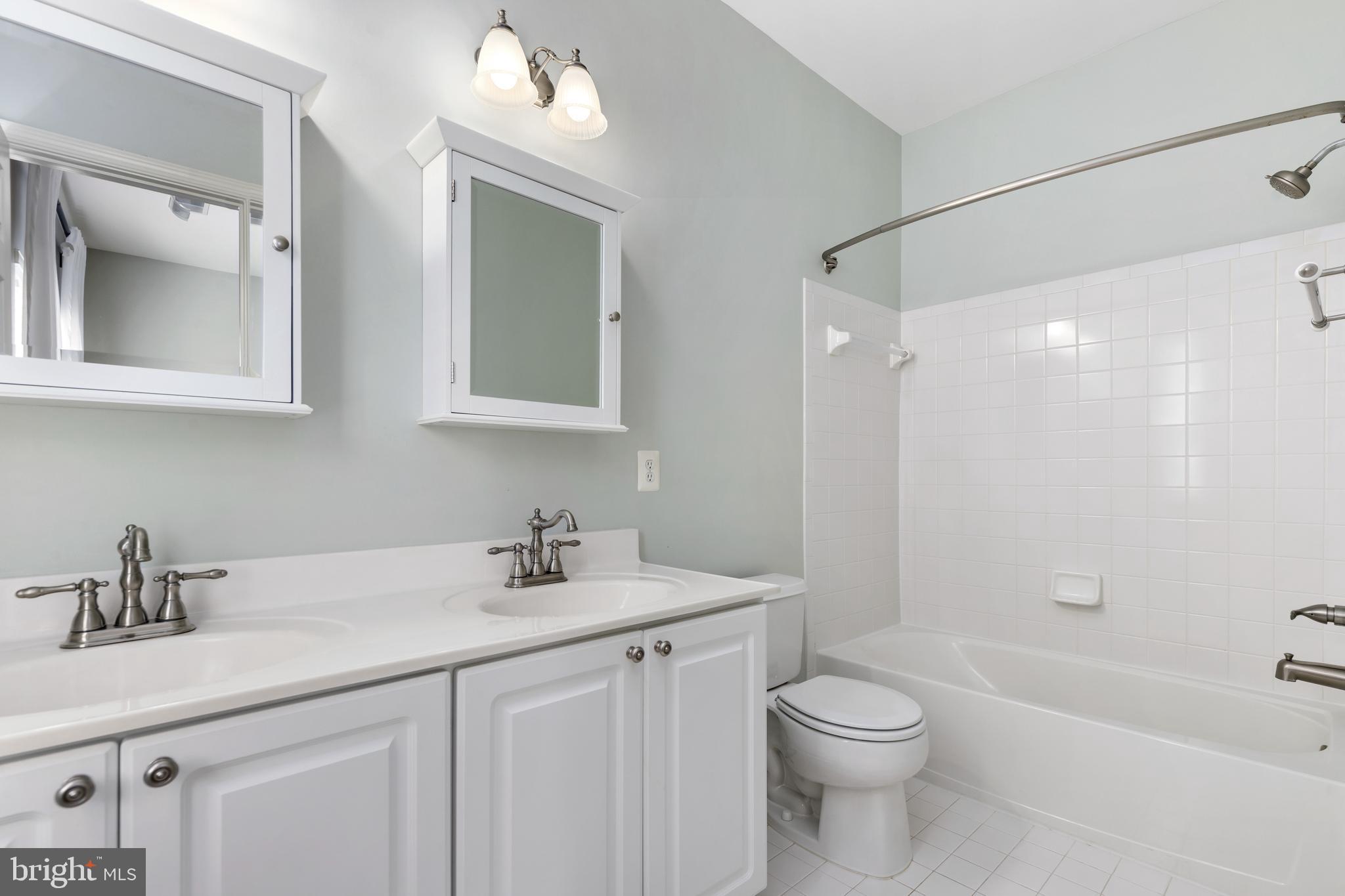 CAMERON STATION - Residential Lease