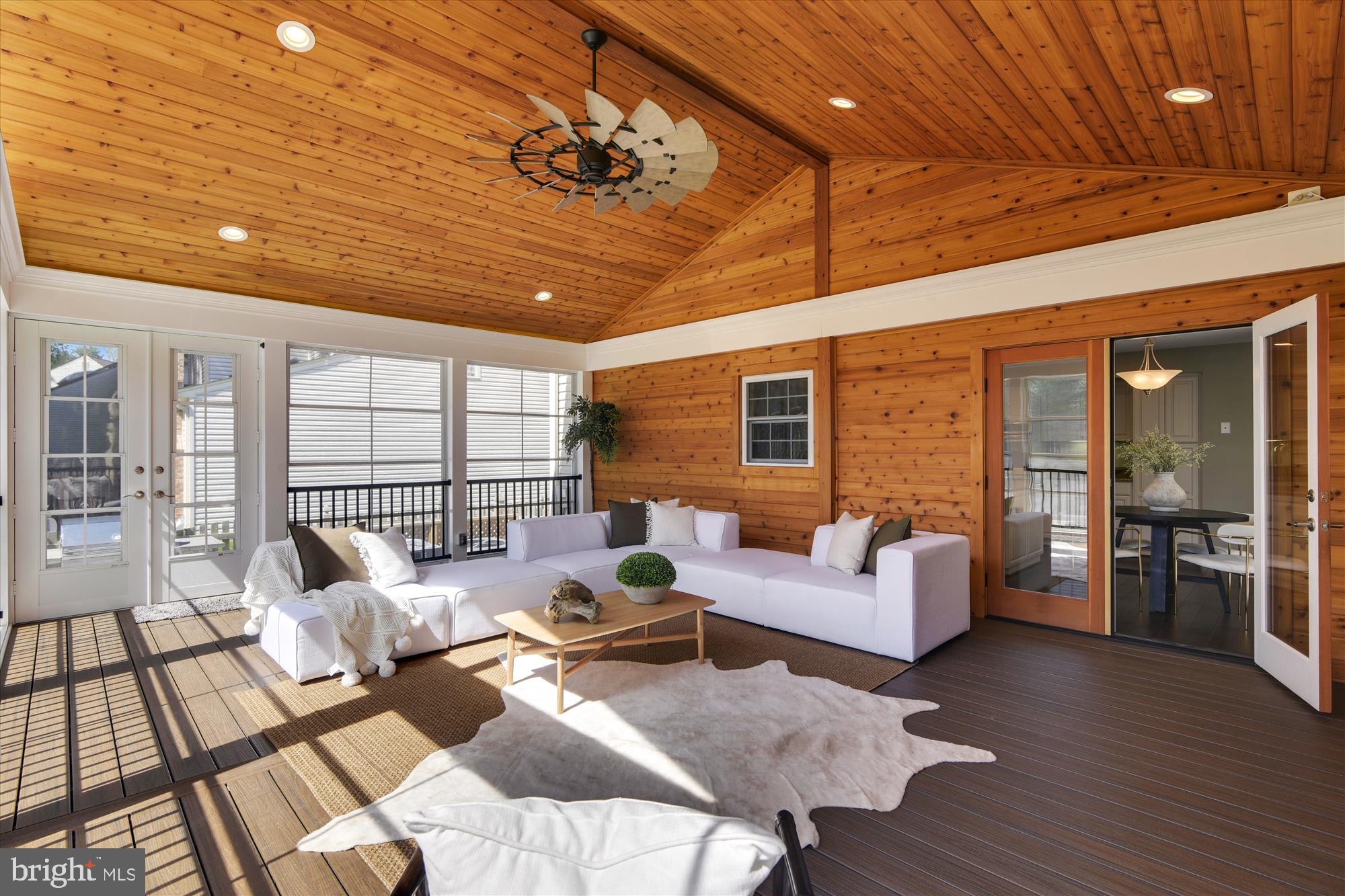 ROBIN GLEN - Residential