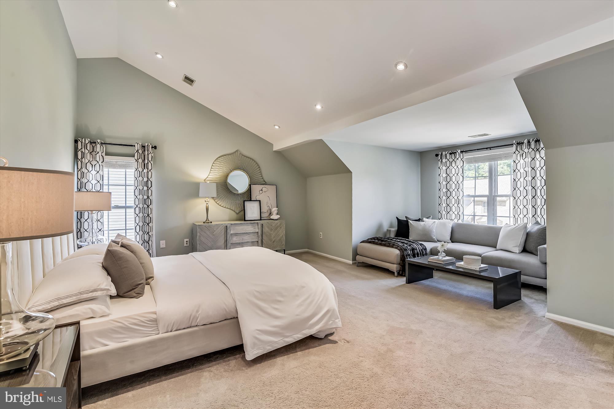 ROBIN GLEN - Residential