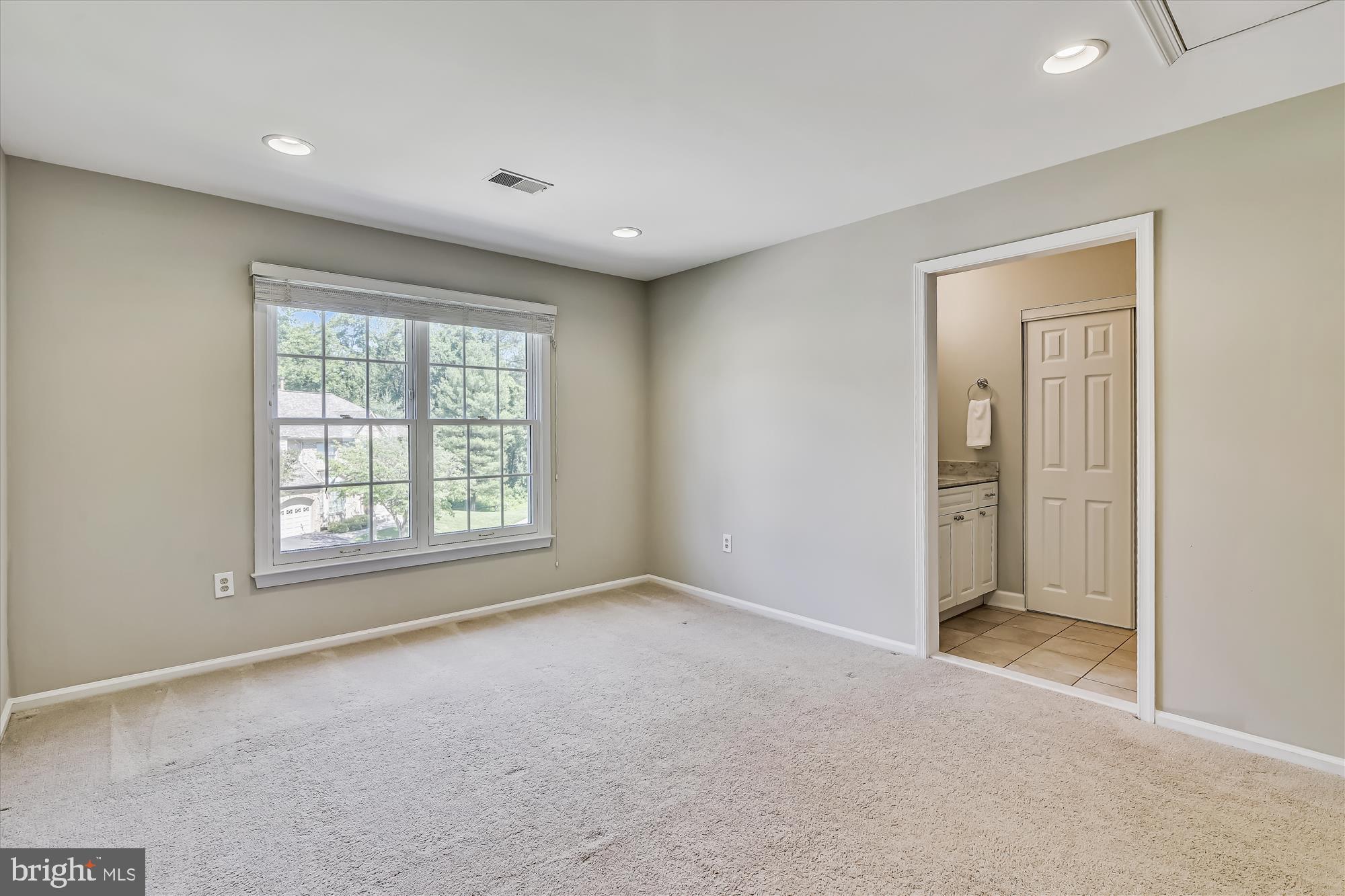 ROBIN GLEN - Residential