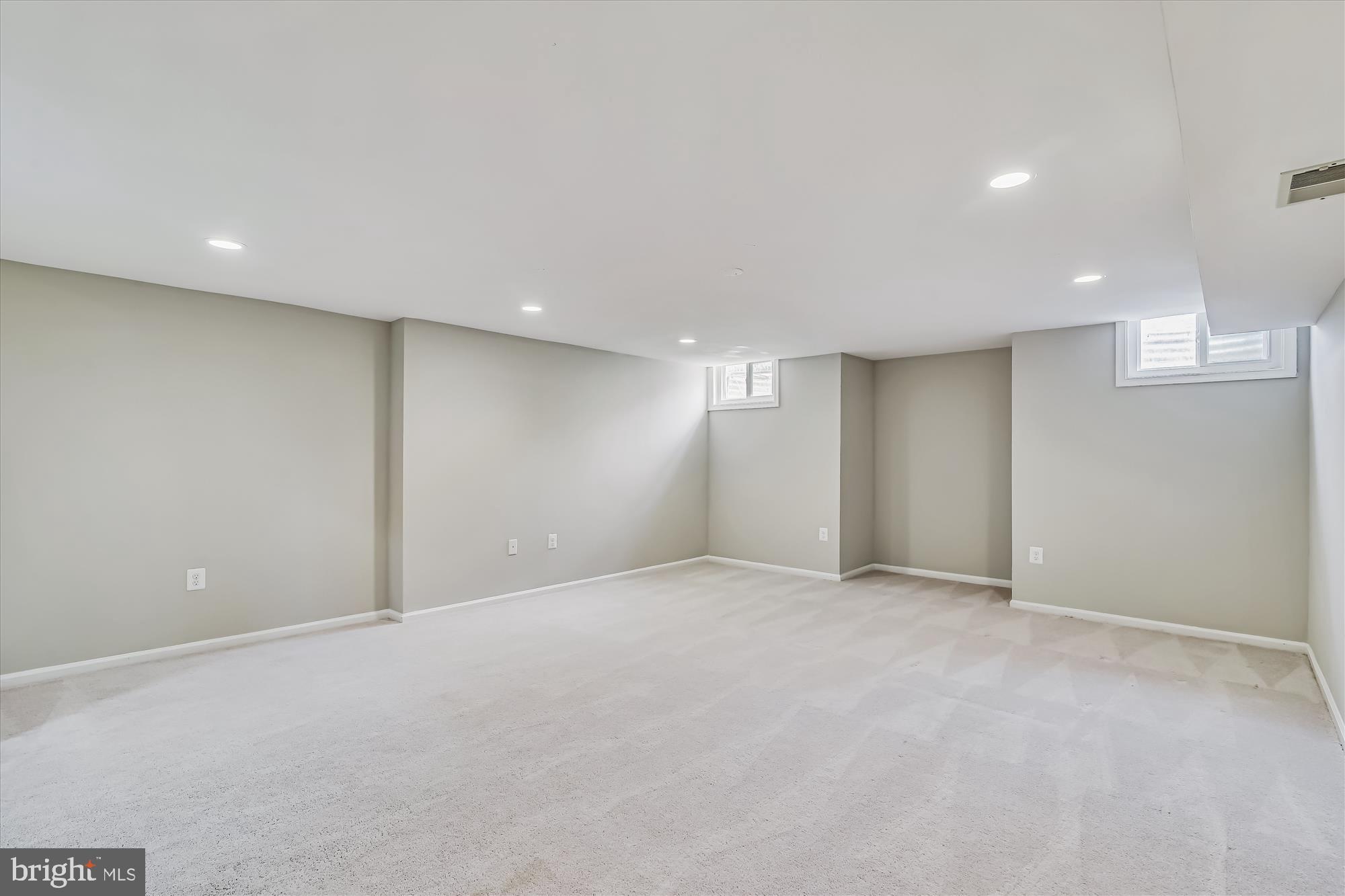 ROBIN GLEN - Residential