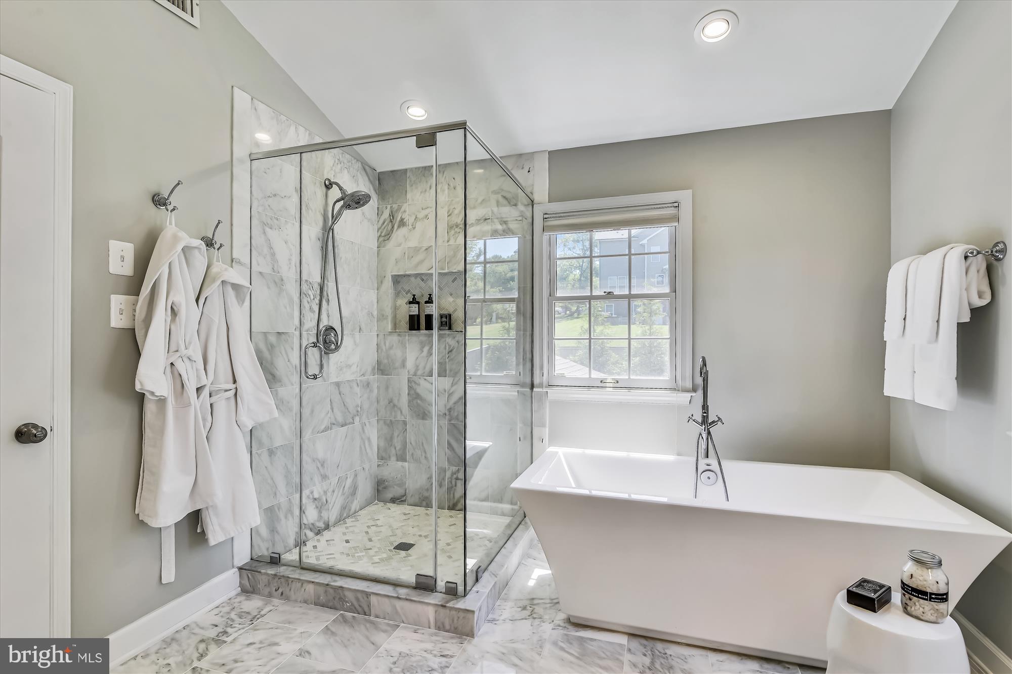 ROBIN GLEN - Residential