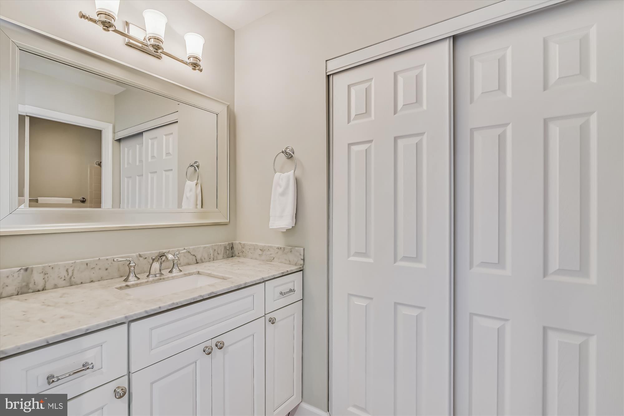 ROBIN GLEN - Residential