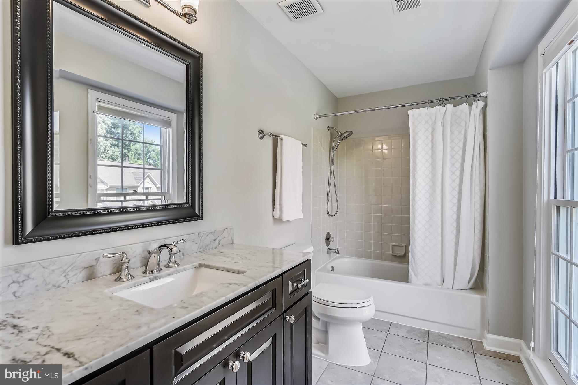 ROBIN GLEN - Residential