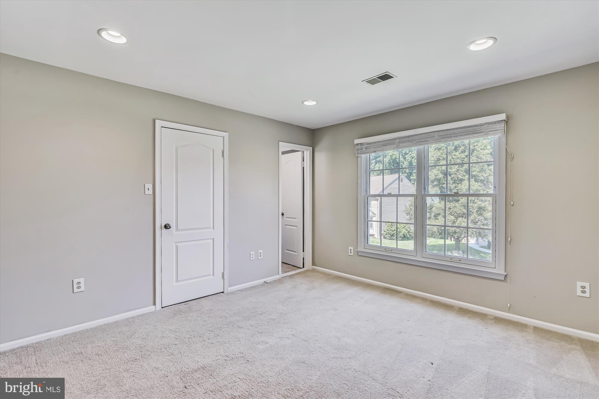 ROBIN GLEN - Residential