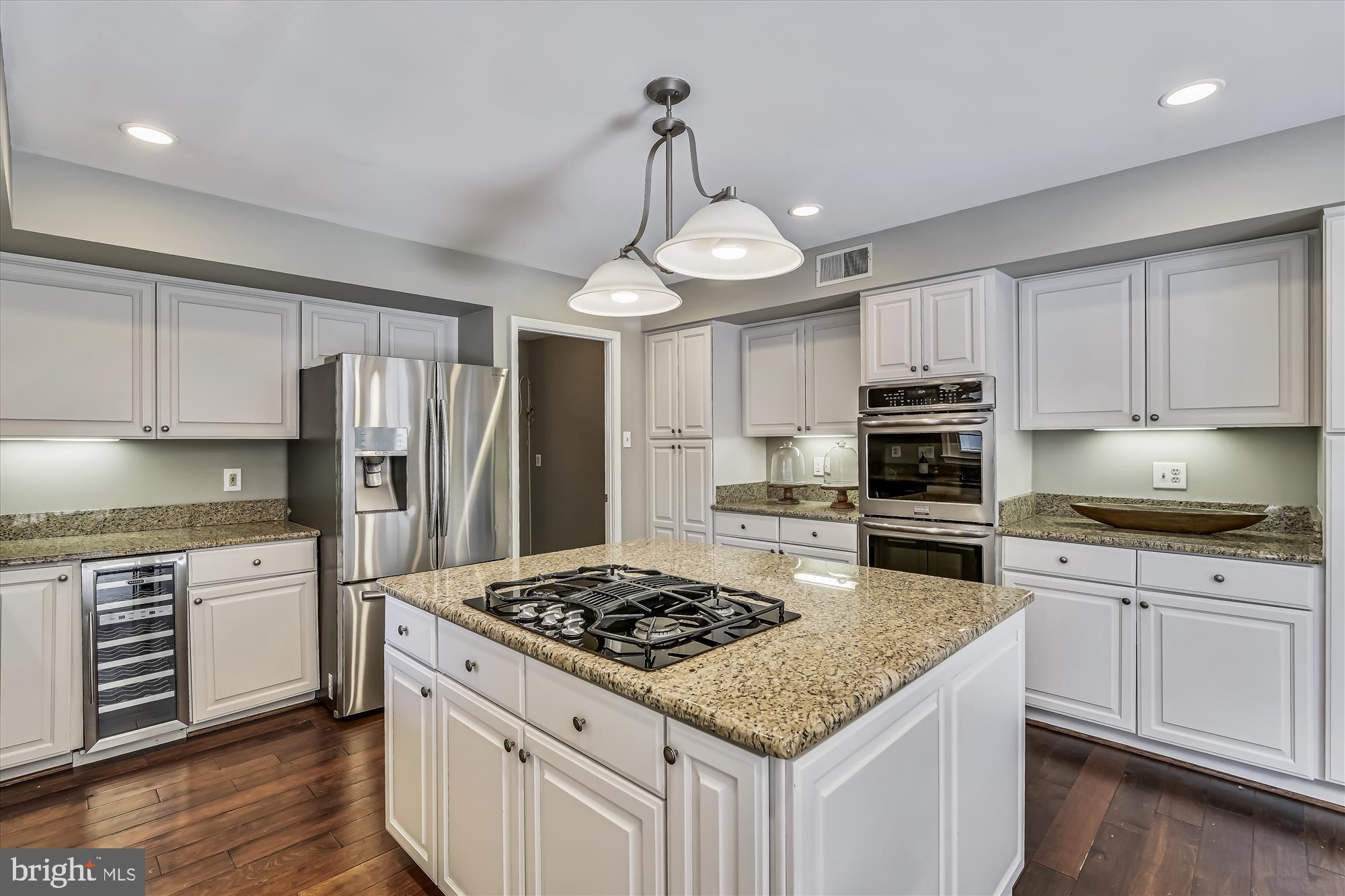 ROBIN GLEN - Residential