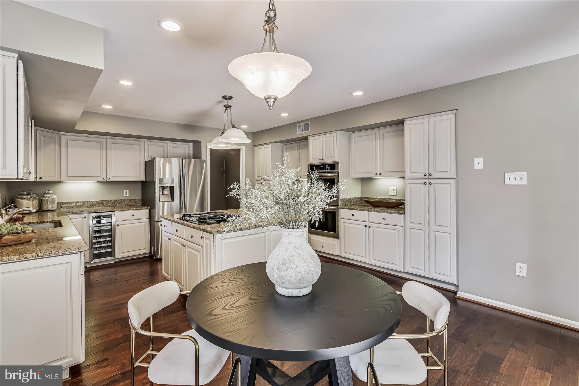 ROBIN GLEN - Residential