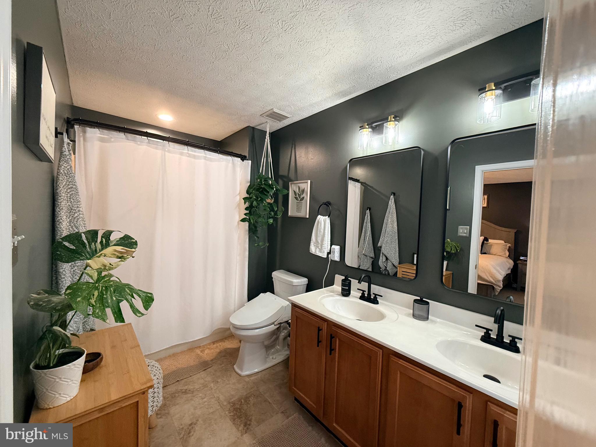 MAPLE HEIGHTS - Residential