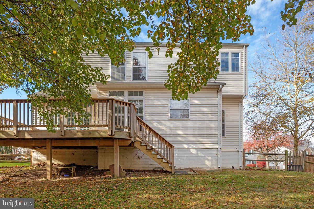 POTOMAC STATION - Residential Lease