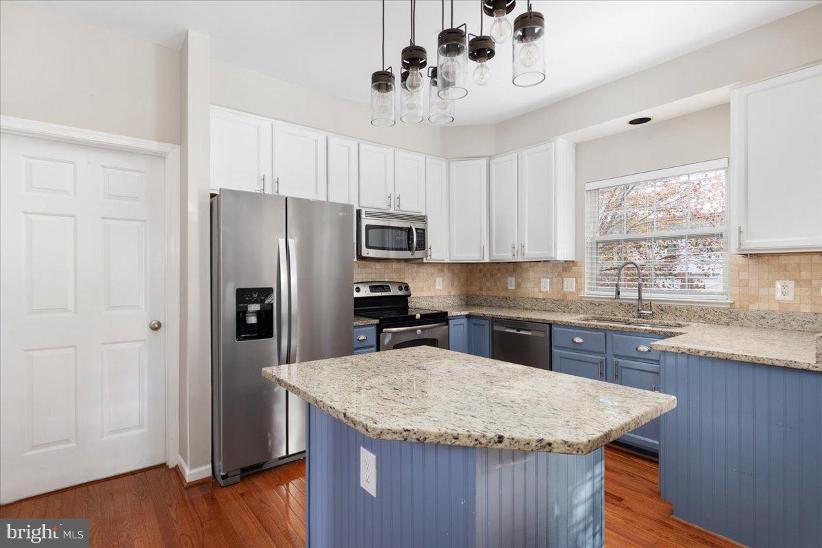 POTOMAC STATION - Residential Lease