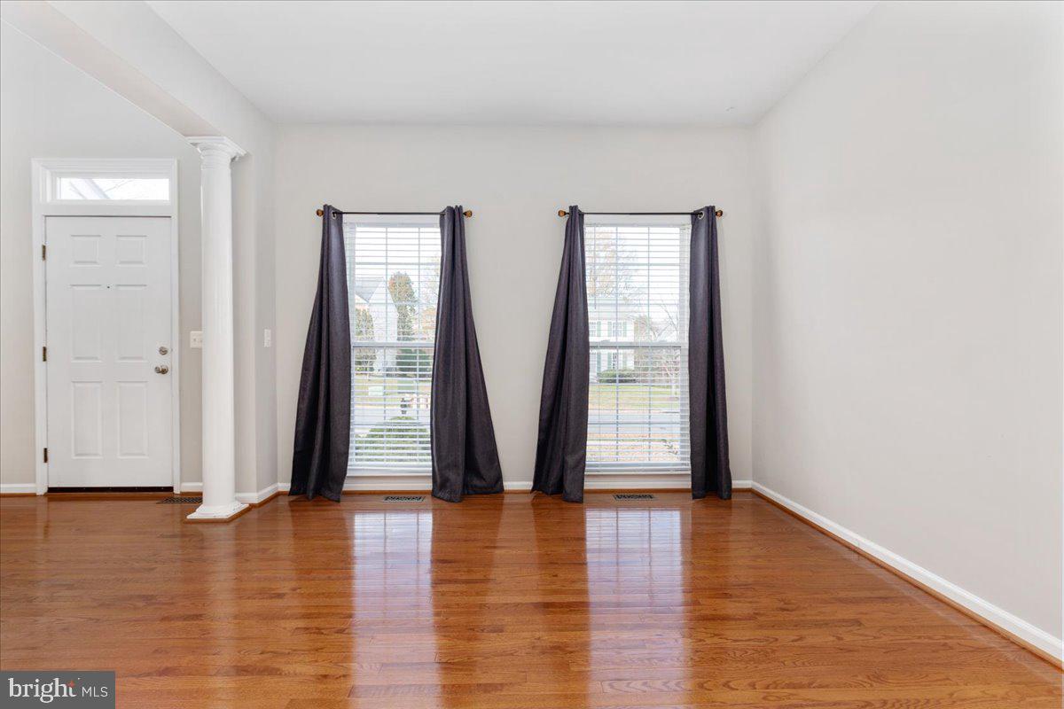 POTOMAC STATION - Residential Lease