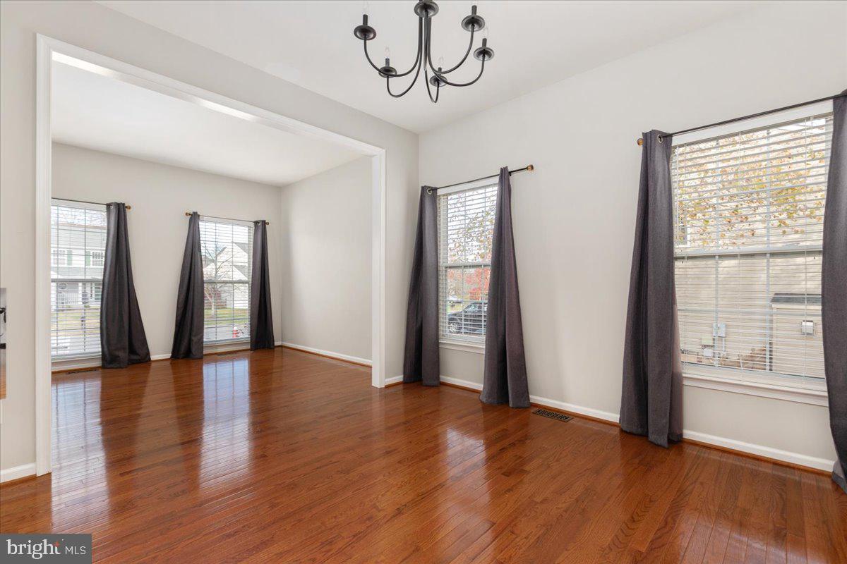 POTOMAC STATION - Residential Lease