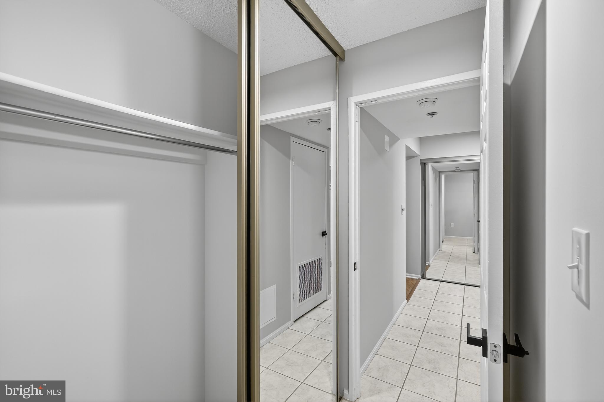 LEISURE WORLD - Residential