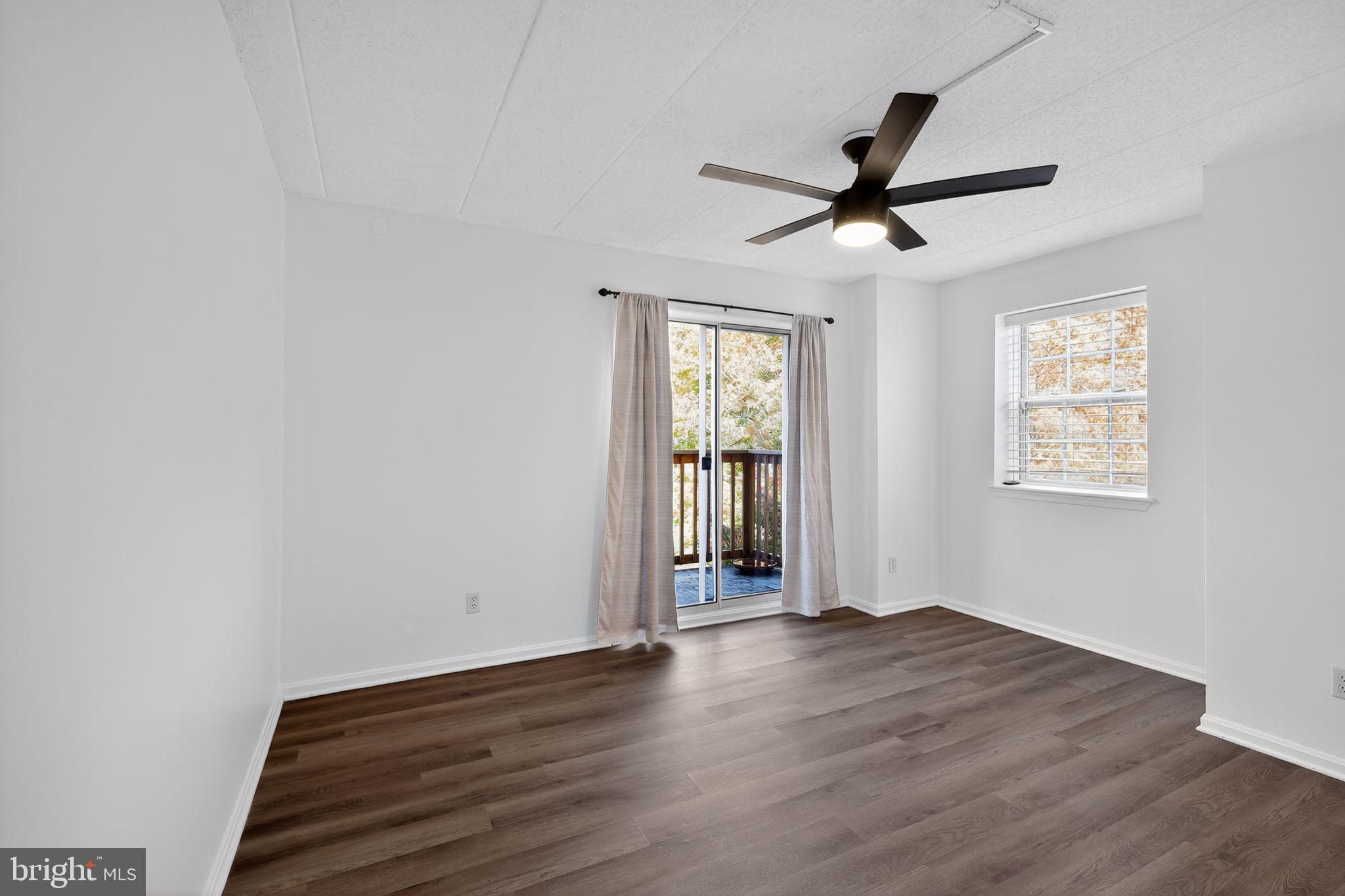 NORTH PORT - Residential Lease