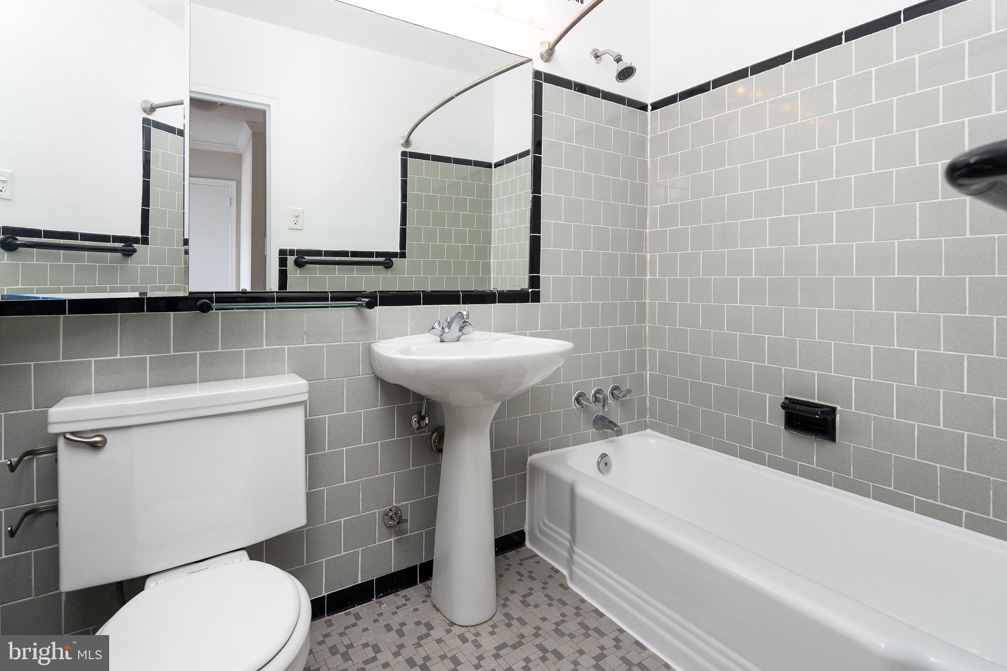 CARDINAL HOUSE - Residential