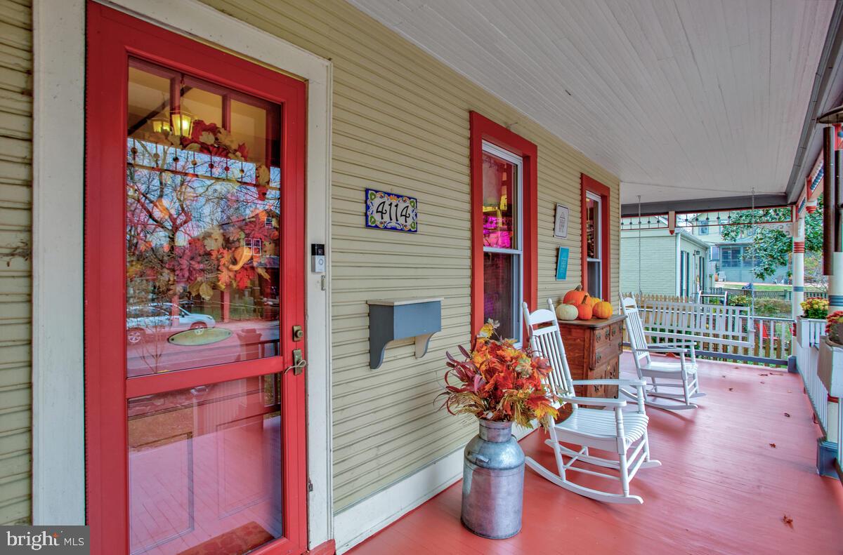 4114 FARRAGUT STREET