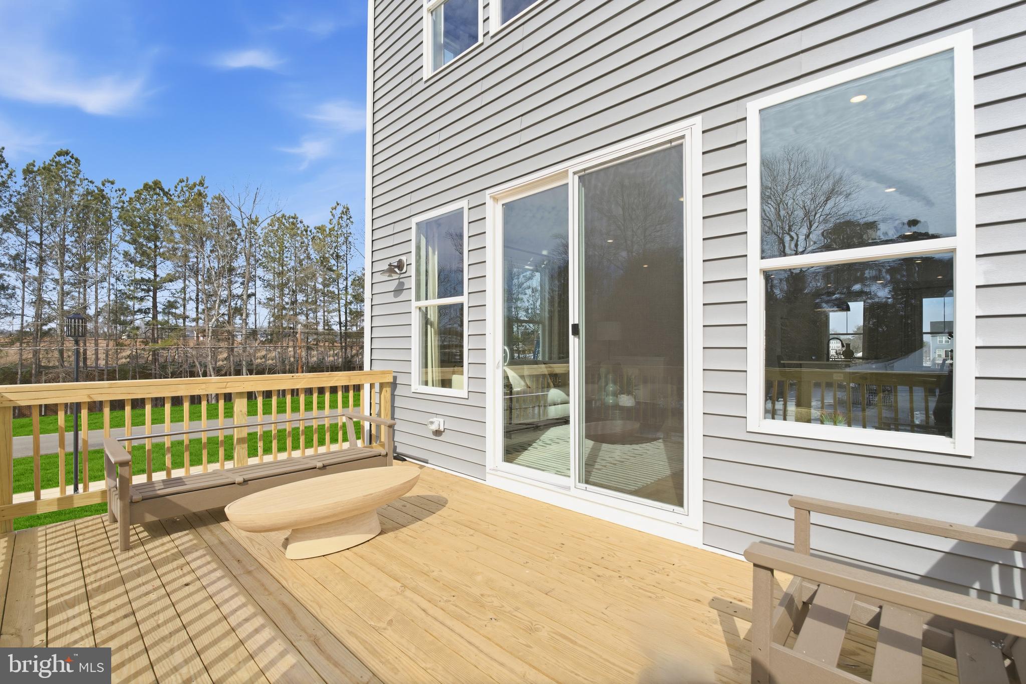 BRADLEY SQUARE - Residential