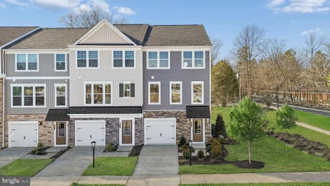 Townhouse For Sale - 10773 Rivanna Hill Road<br/> MANASSAS, VA 20112