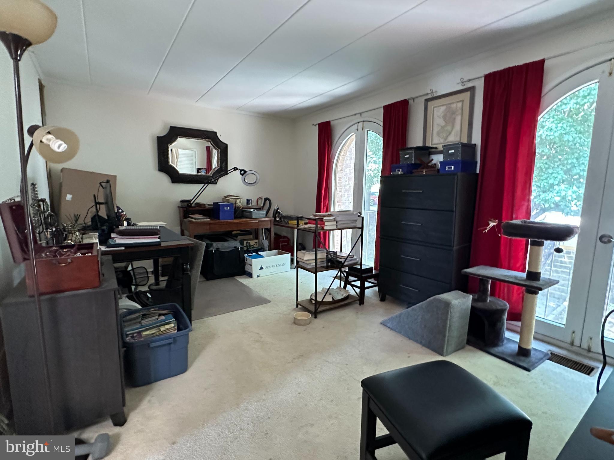 HUNTINGTON CLUB - Residential