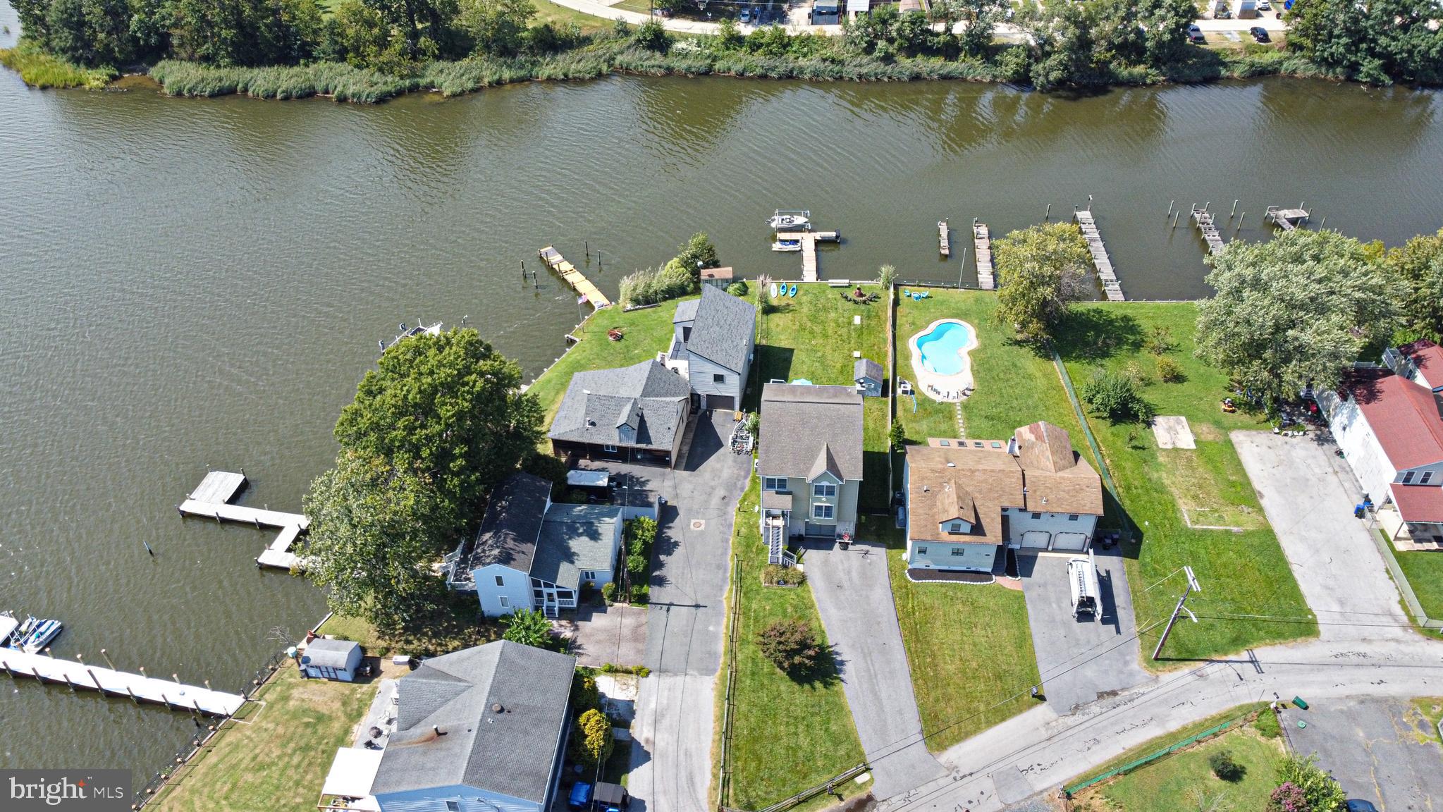 CHARLESMONT - Residential