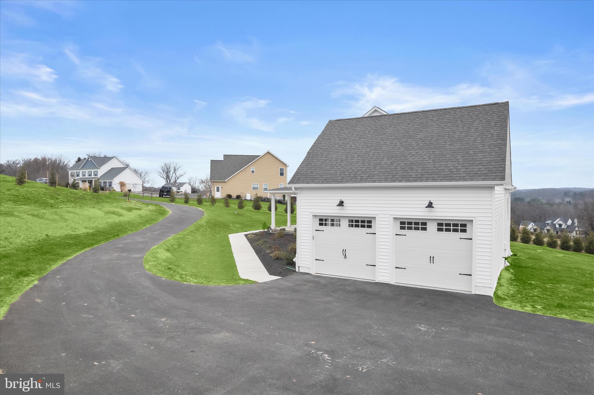 SHAMROCK ESTATES - Residential