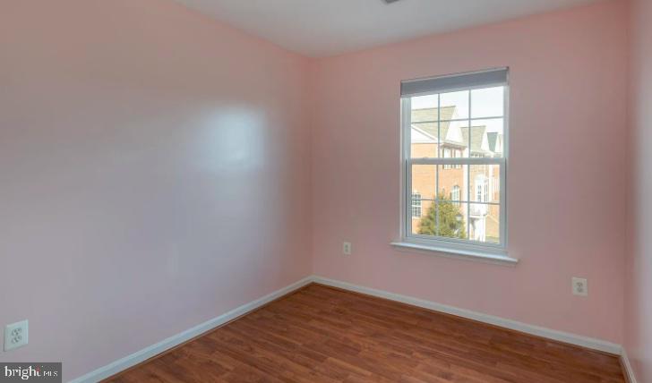 STERLING - Residential Lease