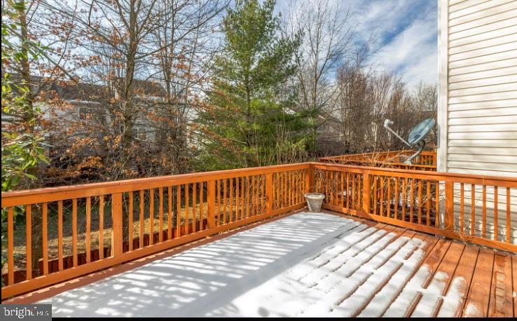 STERLING - Residential Lease