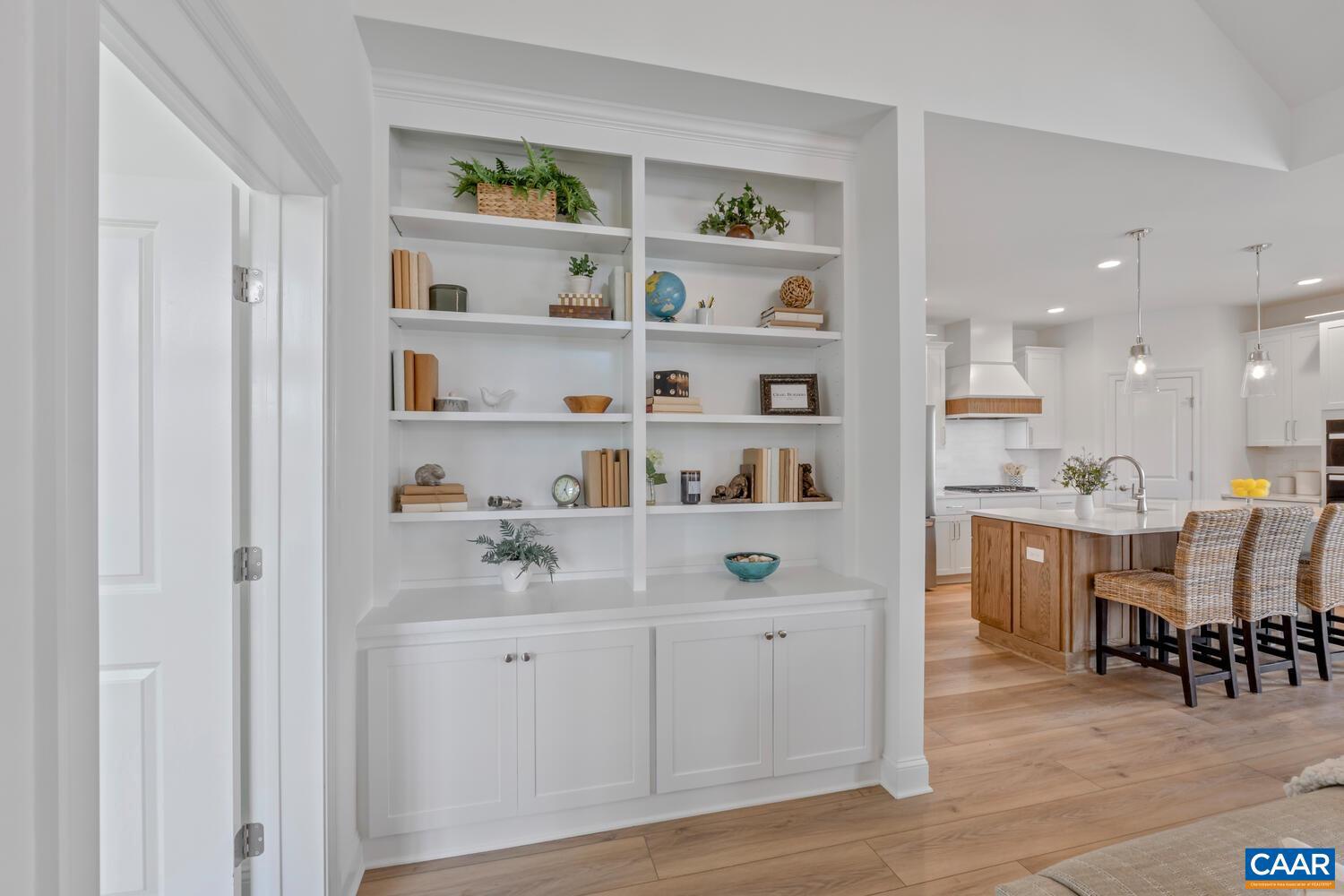 OLD TRAIL - Residential