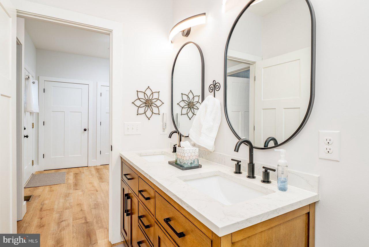 WILLOW OAKS - Residential