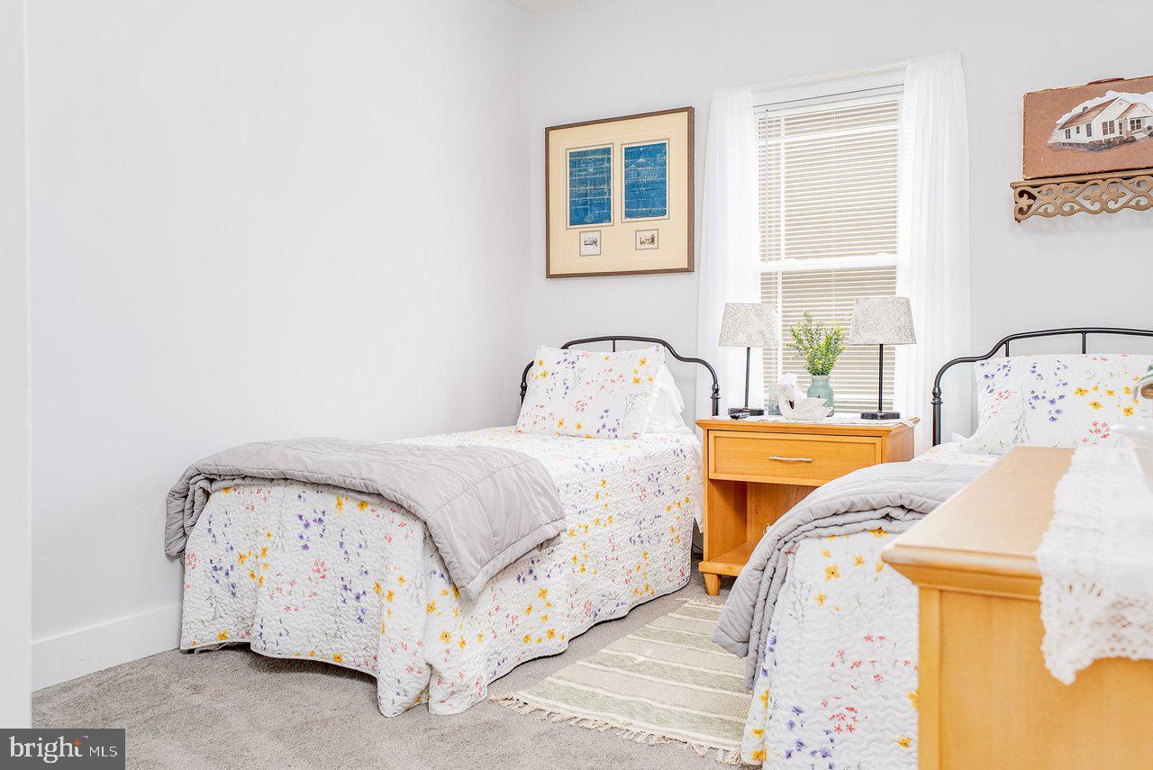 WILLOW OAKS - Residential