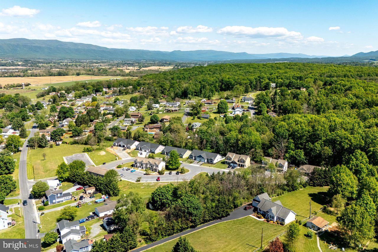 WILLOW OAKS - Residential