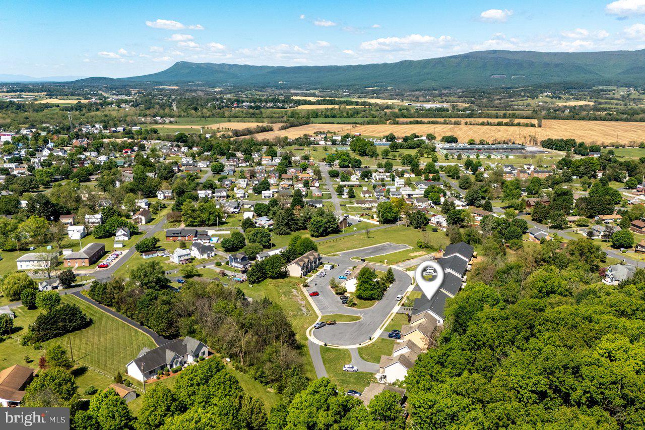 WILLOW OAKS - Residential