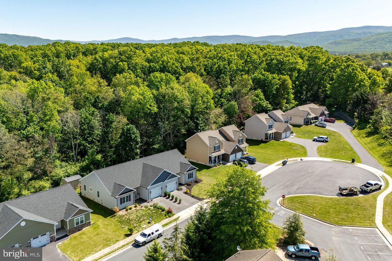 WILLOW OAKS - Residential