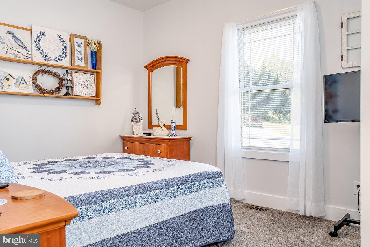 WILLOW OAKS - Residential