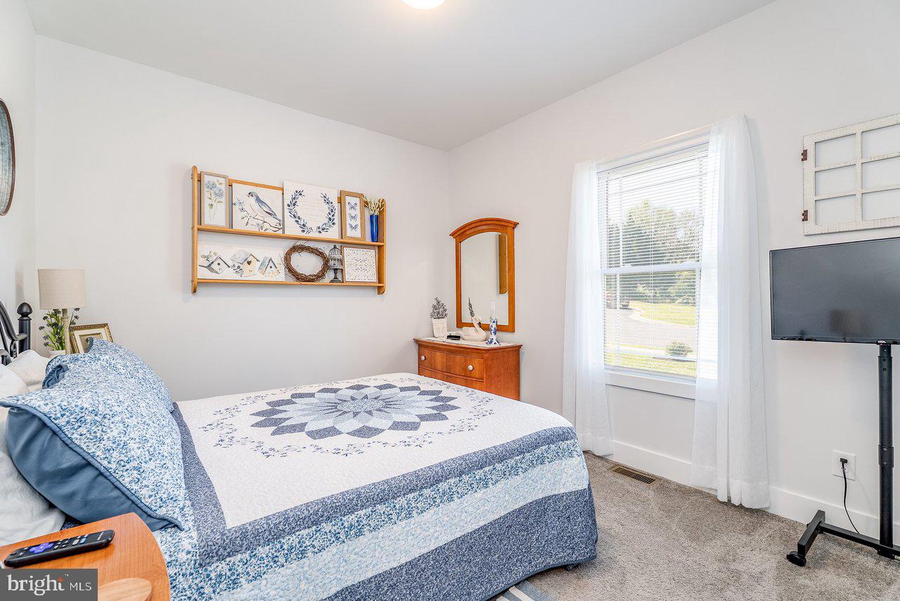 WILLOW OAKS - Residential