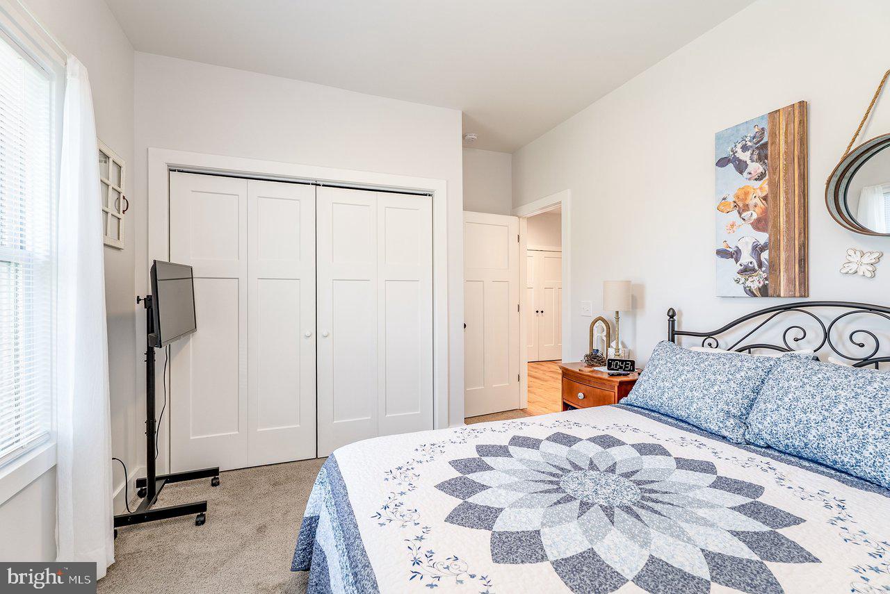 WILLOW OAKS - Residential