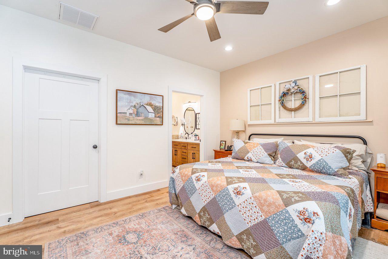 WILLOW OAKS - Residential