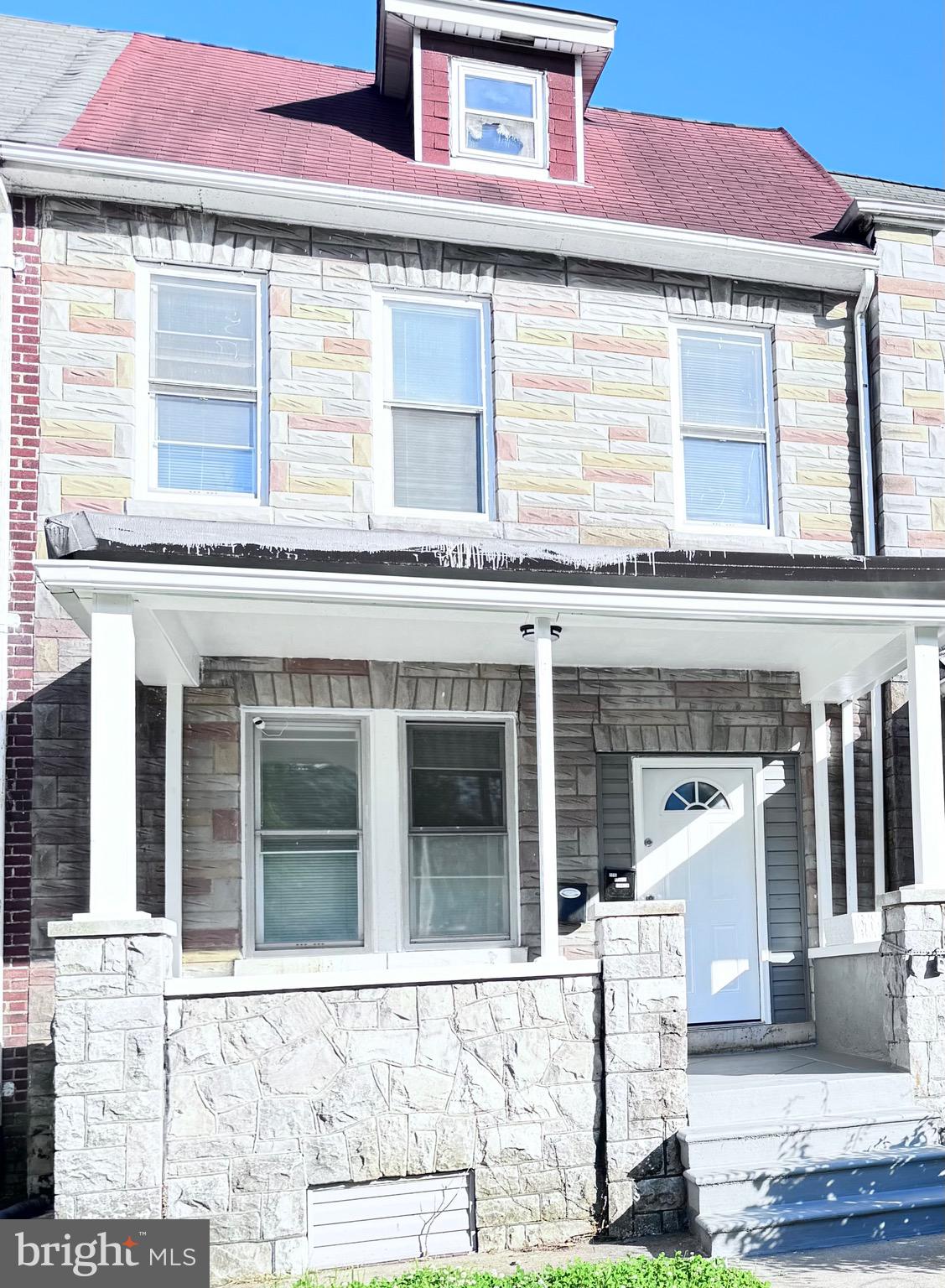 WOODBROOK - Residential